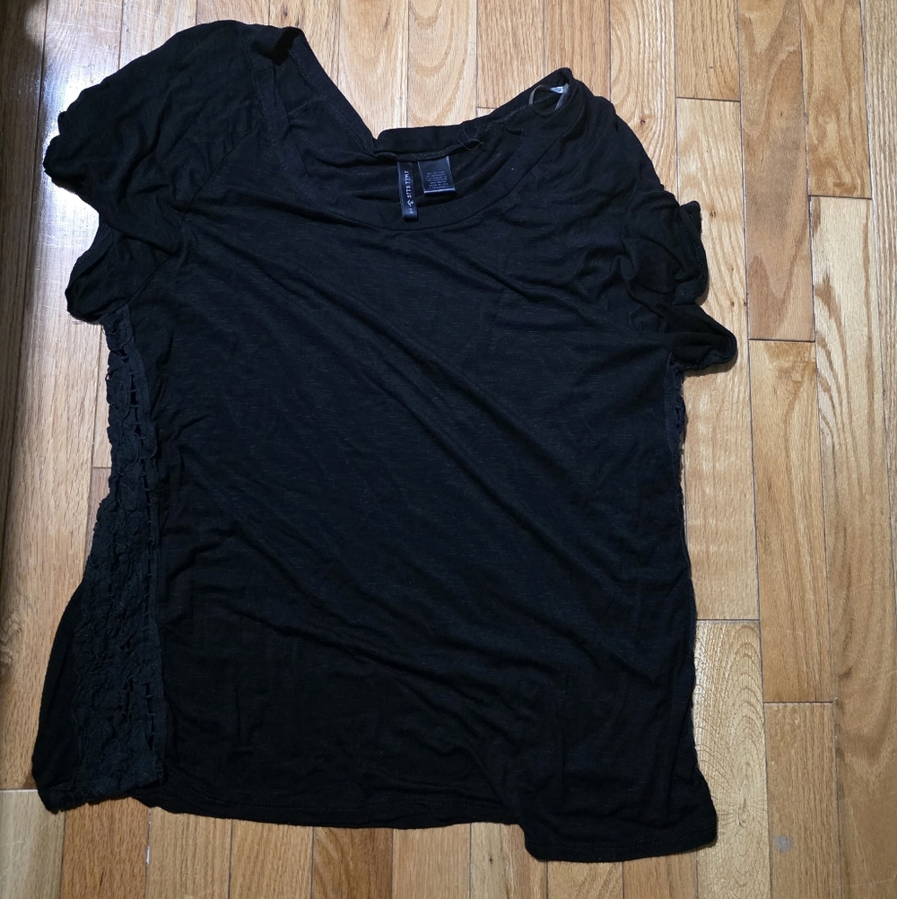 Women's Black Cutout Side Lace Top
